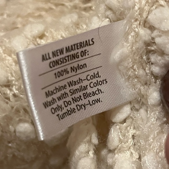 Demdaco Handmade Giving Shawl - Picture 8 of 8